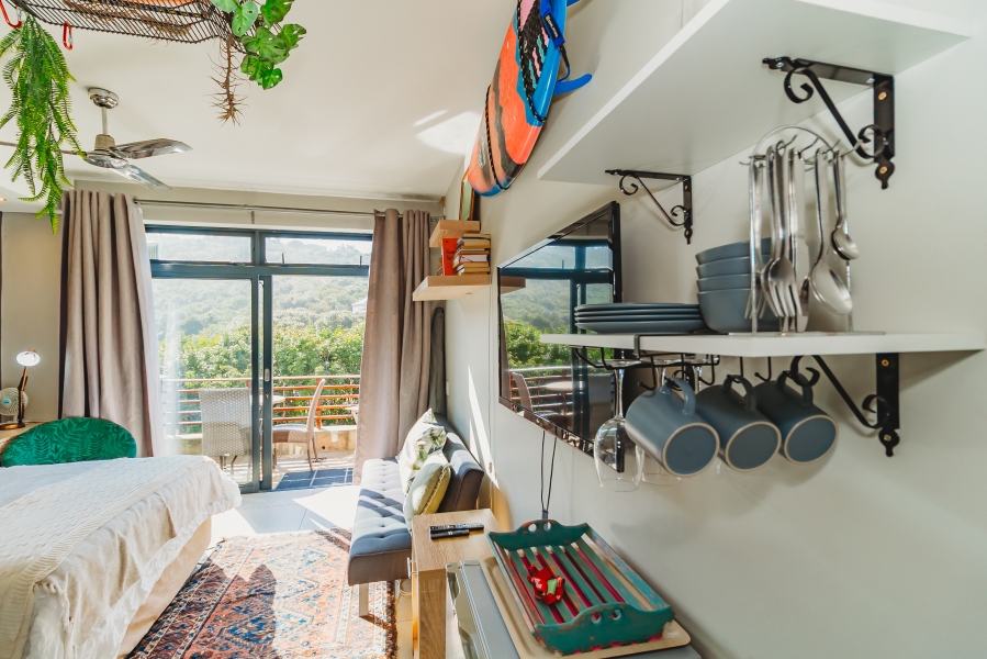 1 Bedroom Property for Sale in Herolds Bay Western Cape